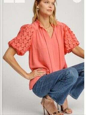 NWT UMGEE HEART LACE SLEEVE RUFFLE COLLAR TOP